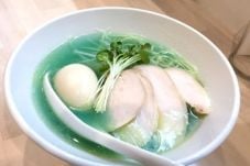 Ramen Kuah Biru Jadi...
