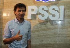 Media Spanyol Soroti...