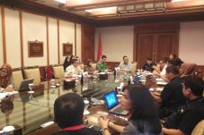 MNC Kritisi Pembatasan...