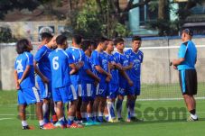 Persib Bandung Mulai...