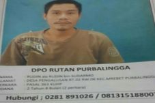 Diperbantukan Membangun...