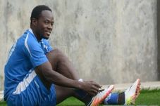 Erick Weeks Lewis Sudah...