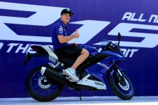 All New R15 Meluncur...