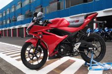 Suzuki Izinkan Awak...