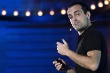 Hugo Barra Tinggalkan...