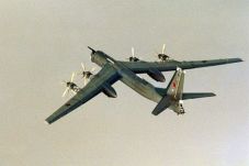 Dua Bomber Nuklir Rusia...