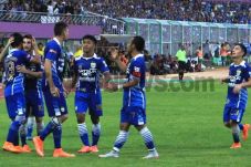 Persib Was-was Jalani...