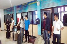 Imigrasi Bengkulu Deportasi...