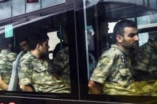 Turki Minta Yunani Ekstradisi...