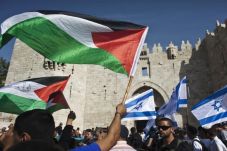 Rusia: Palestina Harus...