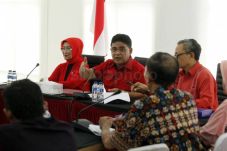 PDIP Tak Tahu Apakah...