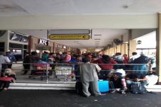 Penutupan Bandara Adisutjipto...