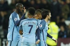 Penalti Yaya Toure Bungkus...