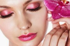 Empat Tren Make Up Cerminkan...