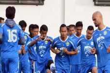 Persib Gusar Mainkan...