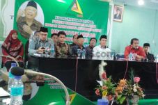Tuding KH Maruf Amin...