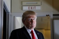 Trump: Iran Negara Teroris...
