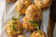 Sensasi Perkedel Salmon...
