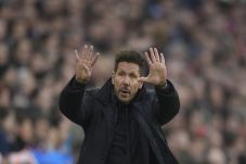 Sambangi Camp Nou, Simeone...