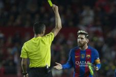 Messi Cukup Lihai Atasi...