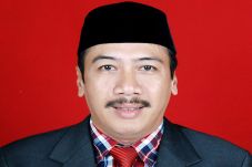 Ditangkap Berjudi di...