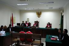 Dua Pembunuh Eno Divonis...