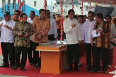 Pelindo IV Akan Ekspor...