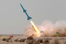 Iran Bantah Lakukan...