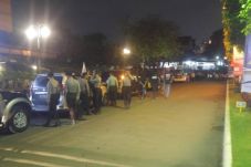 Debat Cagub, Jalan Dekat...
