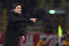 Montella Kenang Momen...