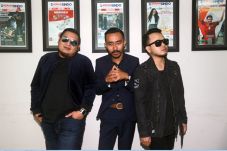 Pulang ke Indonesia,...