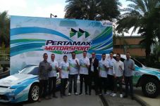 Mencari Rio Haryanto...