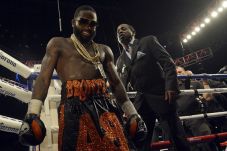 Broner Yakin Mampu Tumbangkan...