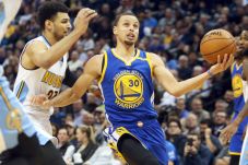 Hasil Lengkap NBA di...