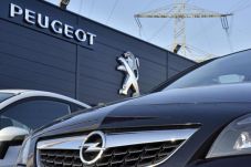 Peugeot Siap Sapu Bersih...