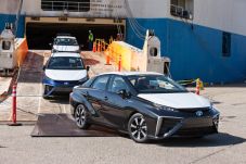 Toyota Perintahkan Tarik...