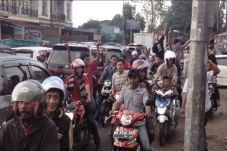 Ribuan Massa Kedua Paslon...