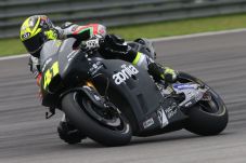 Tim Balap Aprilia Jajal...