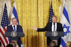 Trump Minta Netanyahu...