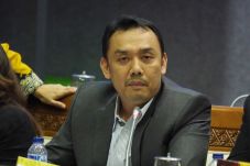 DPR Desak Pemerintah...