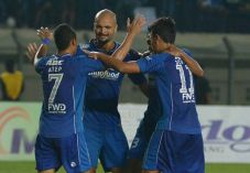 Persib Perpanjang Rekor...