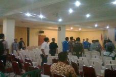 Ricuh, Polisi Terpaksa...