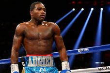 Broner Kalahkan Sahabatnya...