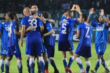 Persib Senang Perhelatan...
