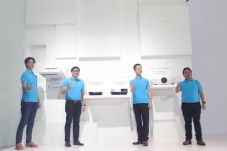 Epson Luncurkan Proyektor...