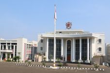 Tujuh Tahun Berdiri,...