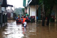 Banjir Surut, Aliran...