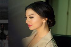 Raline Shah Ingin Fashion...