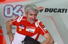 Tim Balap Ducati Corse...