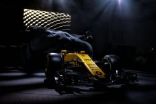 Resmi Luncurkan RS17,...